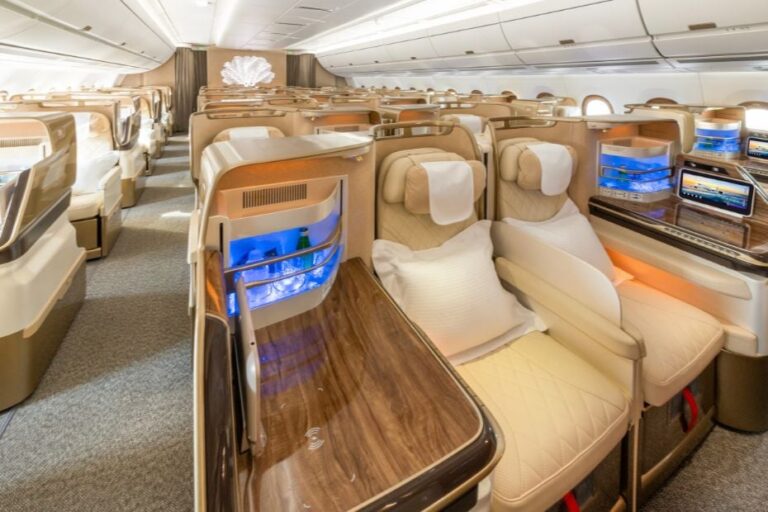 Emirates rolls out Starlink Wi-Fi and new seats in major cabin refresh - emirates rolls