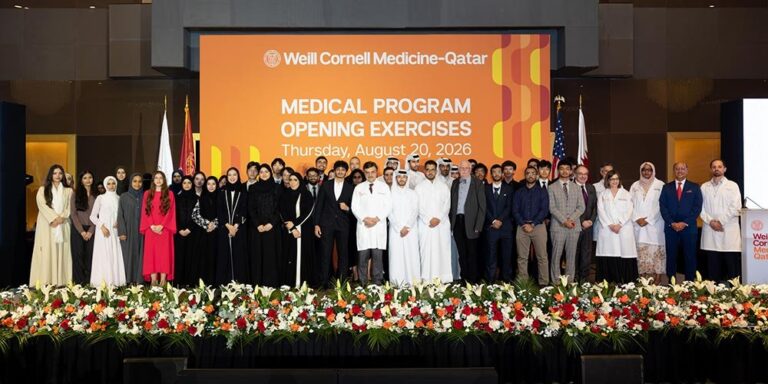 WCM-Q medical students presented with first white coats WCM-Q medical students presented with first white coats - wcm-q medical
