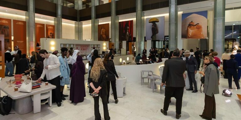Doha Design District Welcomes the Public to "Designed to Last", Exploring Fashion Through Craftsmanship and Cultural Memor...
